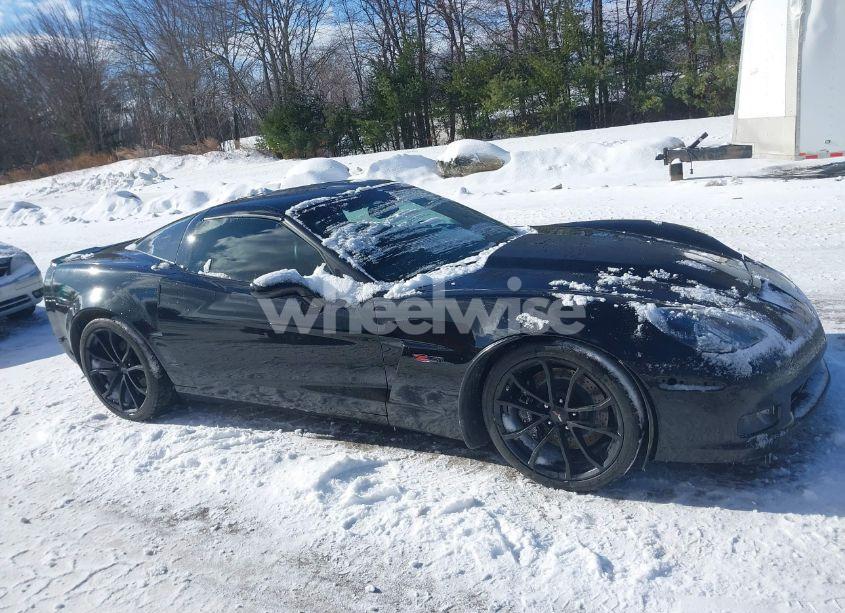 Photo 14 of 2005 Chevrolet Corvette N/A (VIN 1G1YY24U755102208)