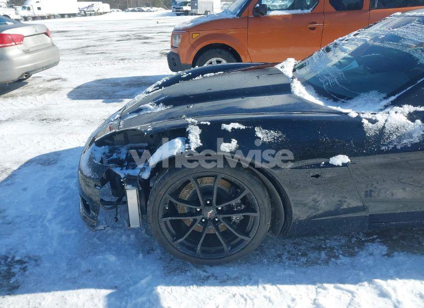 Photo 18 of 2005 Chevrolet Corvette N/A (VIN 1G1YY24U755102208)