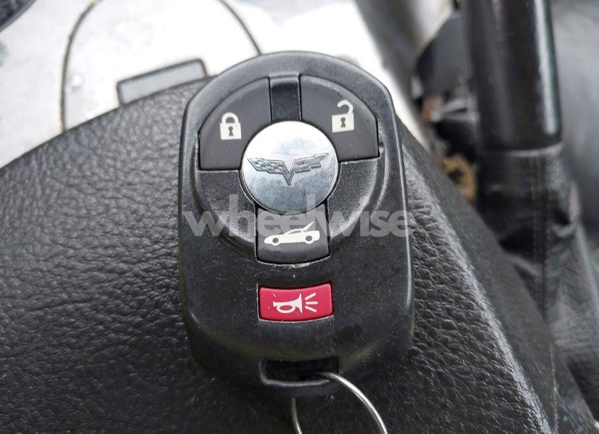 Photo 11 of 2005 Chevrolet Corvette N/A (VIN 1G1YY24U755115105)