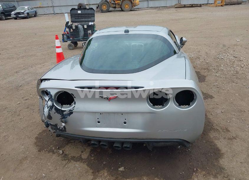 Photo 17 of 2005 Chevrolet Corvette N/A (VIN 1G1YY24U755115105)