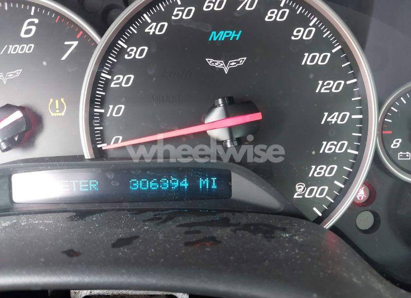 Photo 7 of 2005 Chevrolet Corvette N/A (VIN 1G1YY24U755115105)