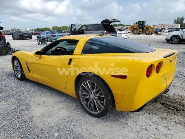Photo 3 of 2005 CHEVROLET CORVETTE N/A (VIN 1G1YY24U855109717)
