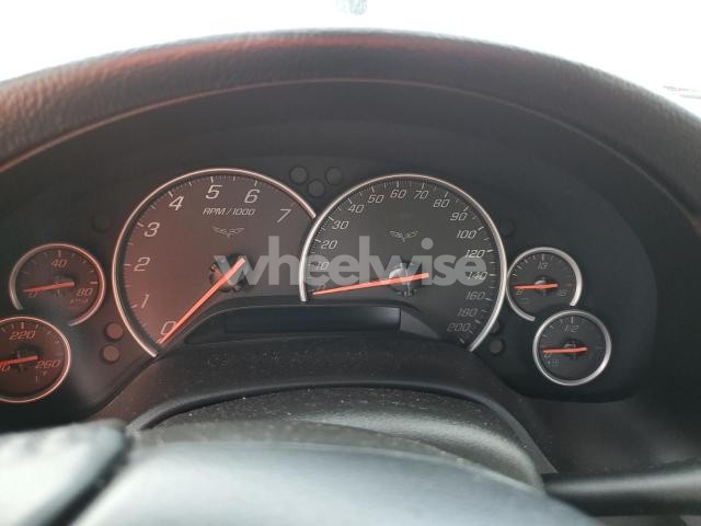 Photo 5 of 2005 CHEVROLET CORVETTE N/A (VIN 1G1YY24U855109717)