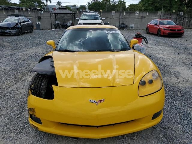 Photo 7 of 2005 CHEVROLET CORVETTE N/A (VIN 1G1YY24U855109717)