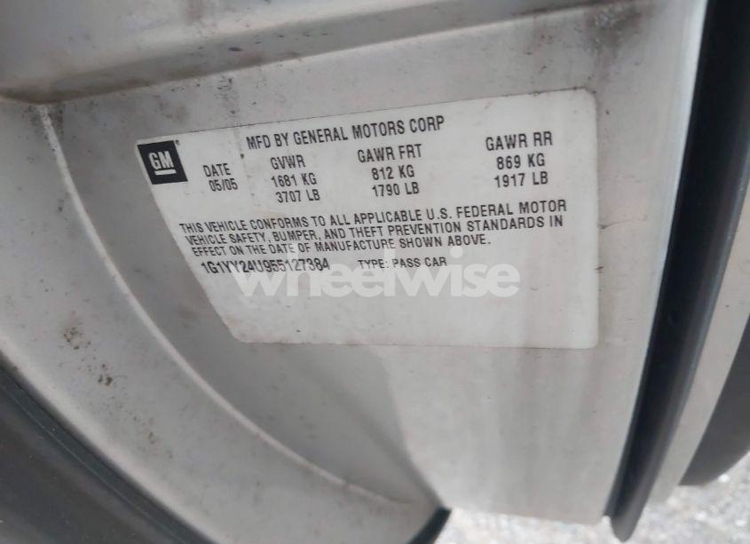 Photo 9 of 2005 Chevrolet Corvette N/A (VIN 1G1YY24U955127384)