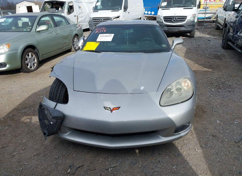 Photo 12 of 2007 Chevrolet Corvette (VIN 1G1YY25U075127890)