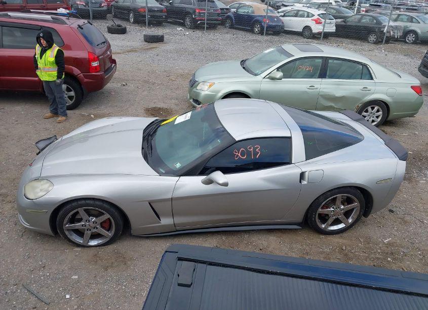 Photo 14 of 2007 Chevrolet Corvette (VIN 1G1YY25U075127890)