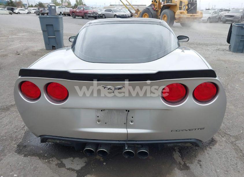 Photo 16 of 2007 Chevrolet Corvette (VIN 1G1YY25U375117743)