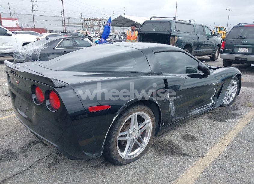 Photo 4 of 2007 Chevrolet Corvette (VIN 1G1YY25U775108155)