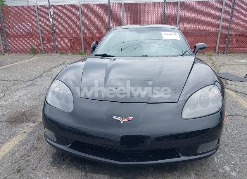 Photo 6 of 2007 Chevrolet Corvette (VIN 1G1YY25U775108155)