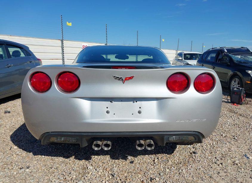 Photo 16 of 2008 Chevrolet Corvette (VIN 1G1YY25W385100511)