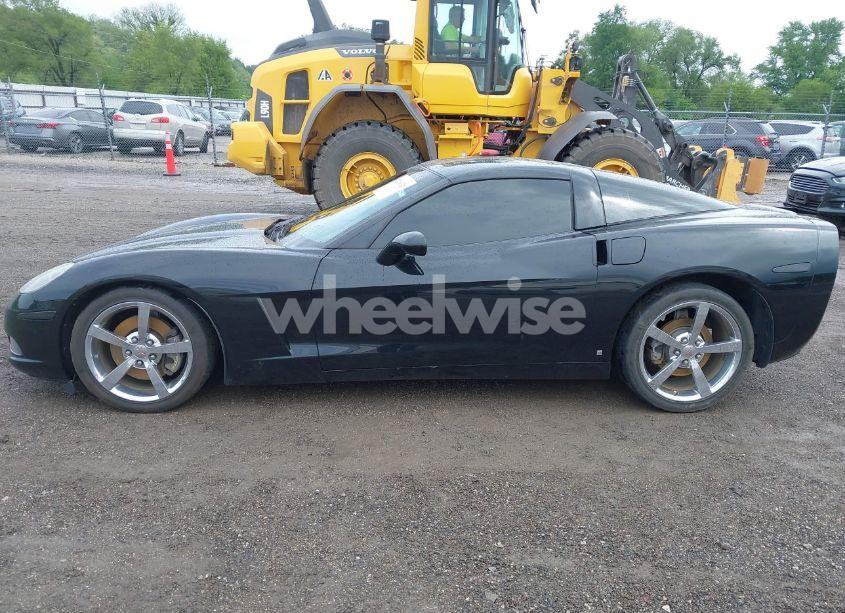 Photo 14 of 2008 Chevrolet Corvette (VIN 1G1YY25WX85125261)