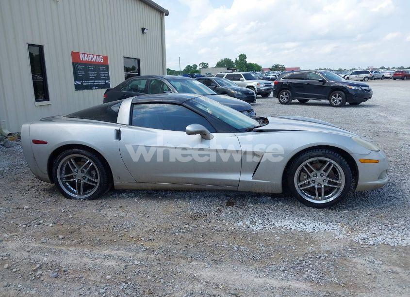 Photo 13 of 2006 Chevrolet Corvette N/A (VIN 1G1YY26U065109029)