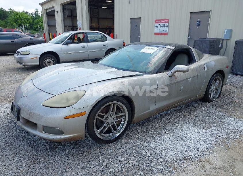 Photo 6 of 2006 Chevrolet Corvette N/A (VIN 1G1YY26U065109029)