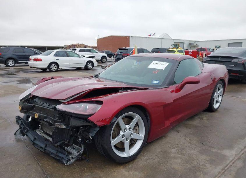 Photo 2 of 2007 Chevrolet Corvette (VIN 1G1YY26U175101068)