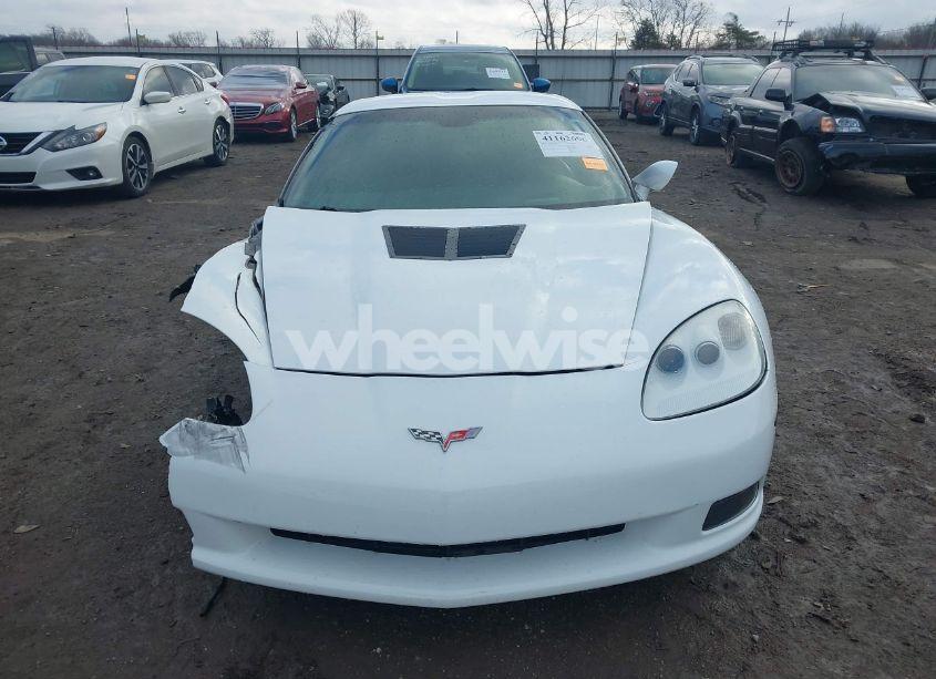 Photo 12 of 2006 Chevrolet Corvette N/A (VIN 1G1YY26U265125409)