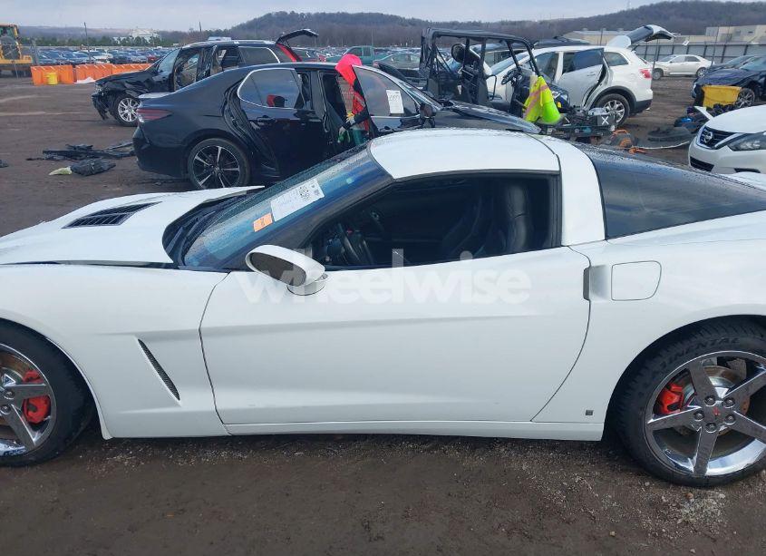 Photo 14 of 2006 Chevrolet Corvette N/A (VIN 1G1YY26U265125409)