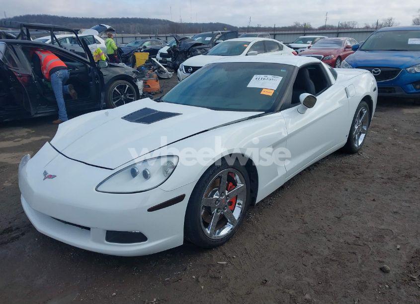 Photo 2 of 2006 Chevrolet Corvette N/A (VIN 1G1YY26U265125409)