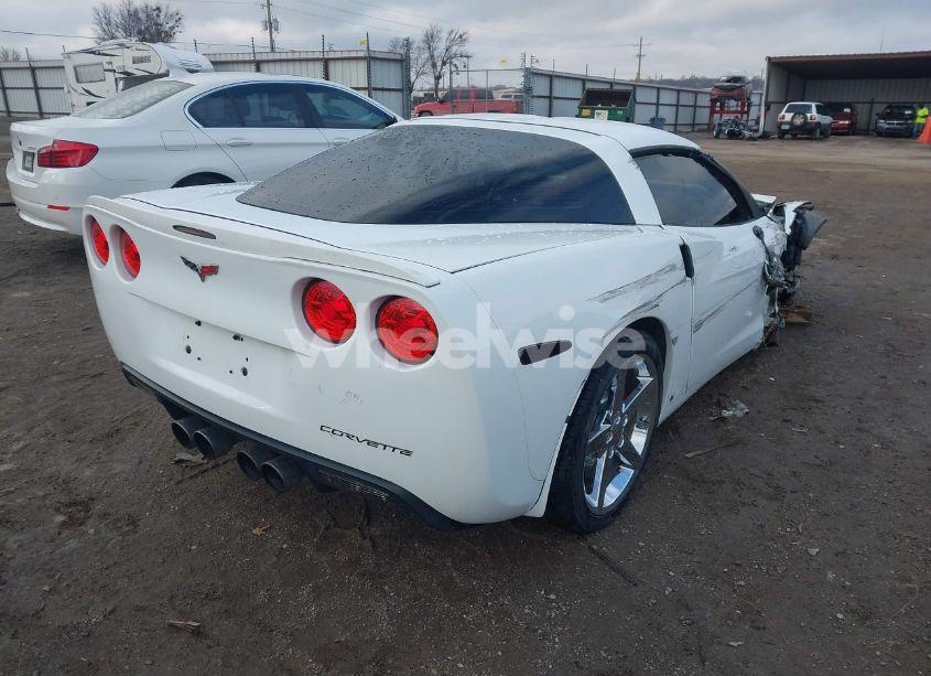 Photo 4 of 2006 Chevrolet Corvette N/A (VIN 1G1YY26U265125409)