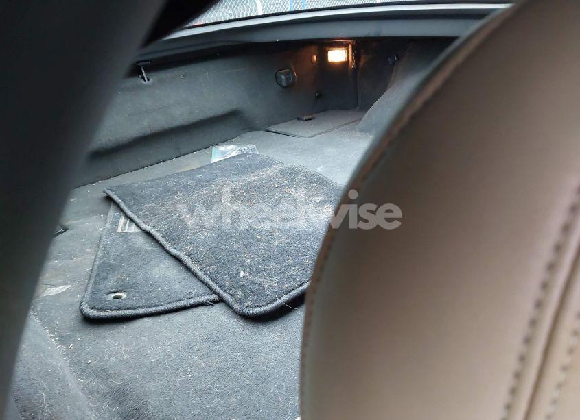 Photo 8 of 2006 Chevrolet Corvette N/A (VIN 1G1YY26U265129878)