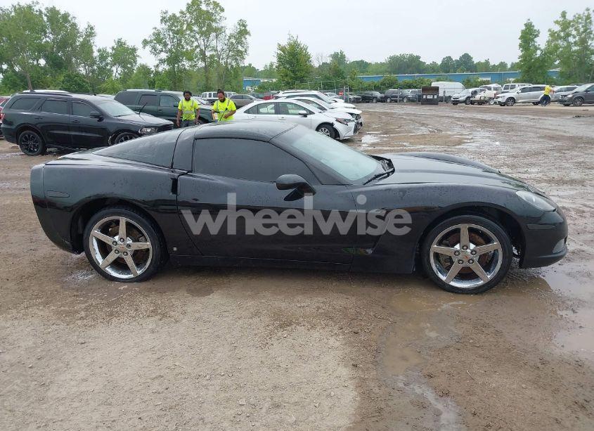 Photo 13 of 2007 Chevrolet Corvette (VIN 1G1YY26U575100246)