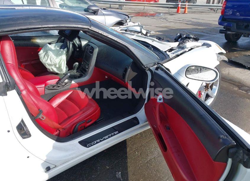 Photo 5 of 2007 Chevrolet Corvette (VIN 1G1YY26U675123275)