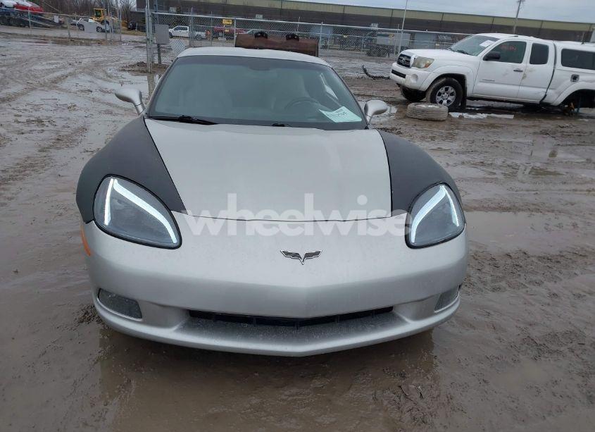 Photo 12 of 2007 Chevrolet Corvette (VIN 1G1YY26U675130825)