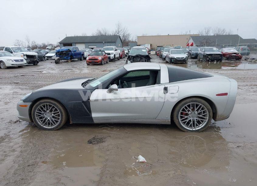 Photo 14 of 2007 Chevrolet Corvette (VIN 1G1YY26U675130825)