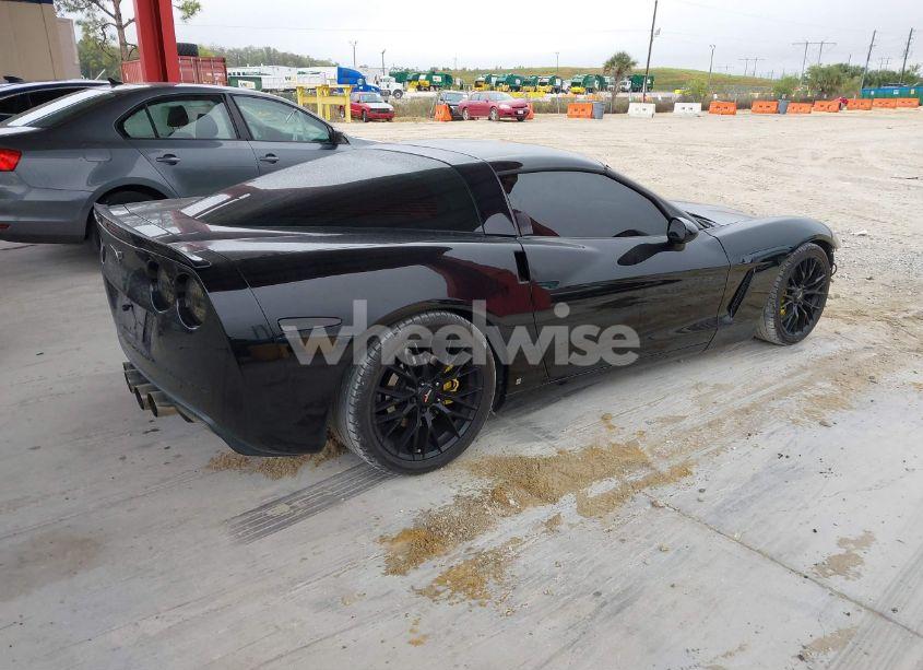 Photo 4 of 2006 Chevrolet Corvette N/A (VIN 1G1YY26UX65109023)