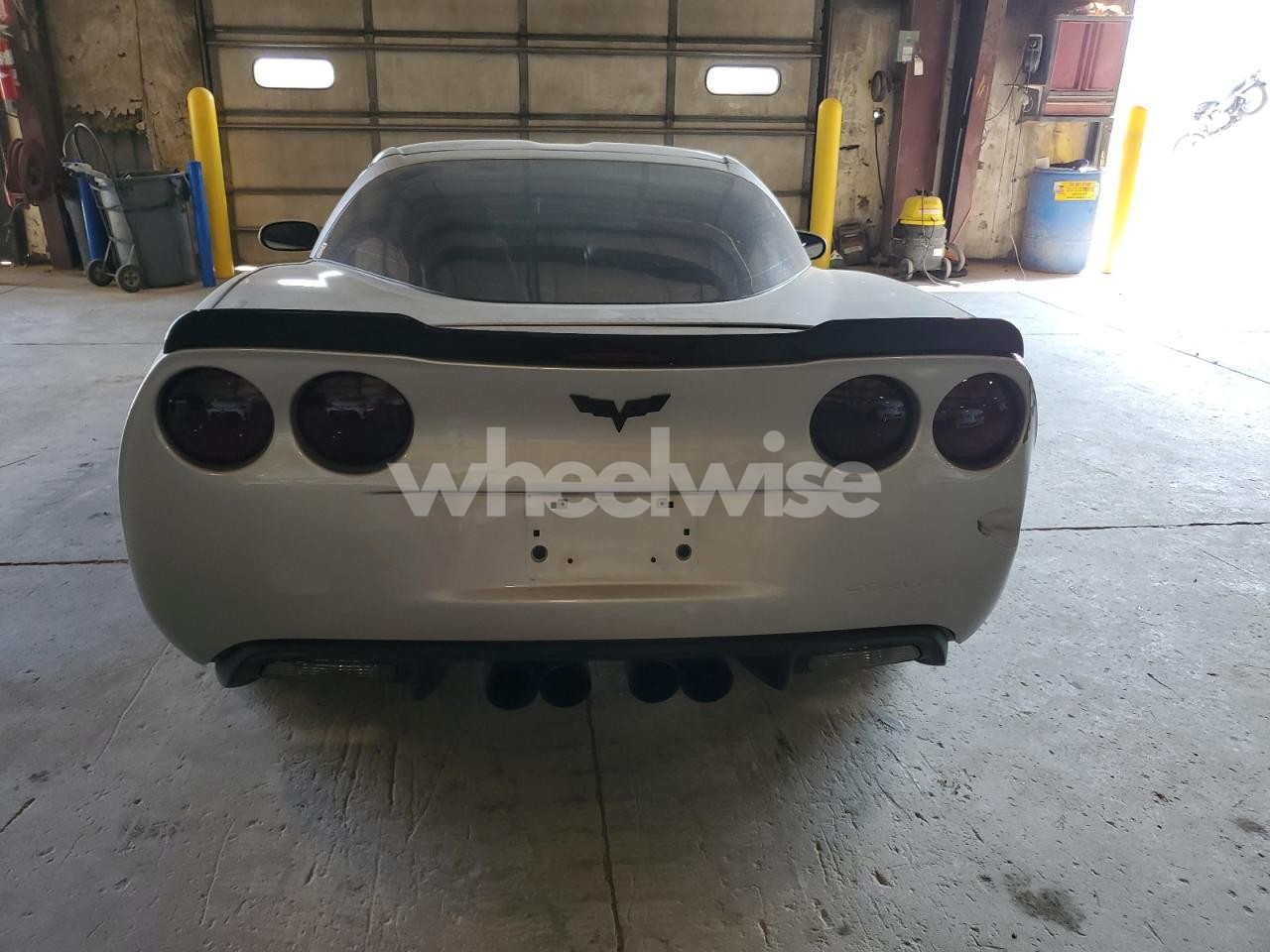 Photo 6 of 2008 CHEVROLET CORVETTE (VIN 1G1YY26W885107341)