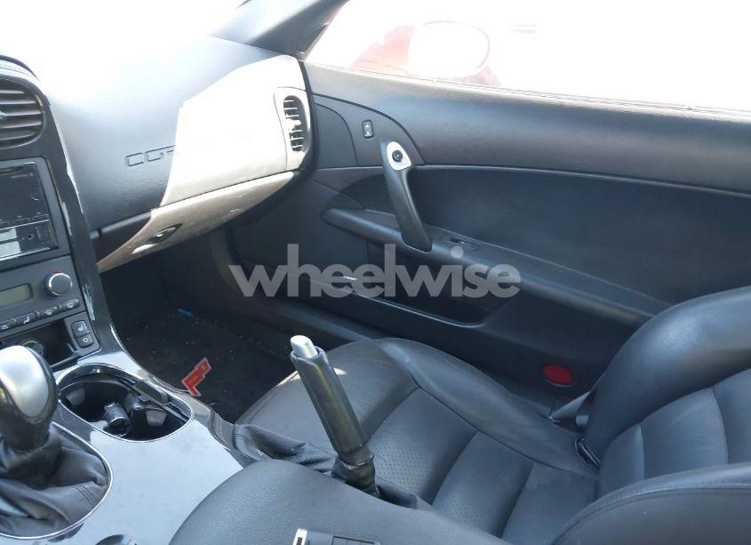 Photo 5 of 2009 Chevrolet Corvette (VIN 1G1YY26W895107020)