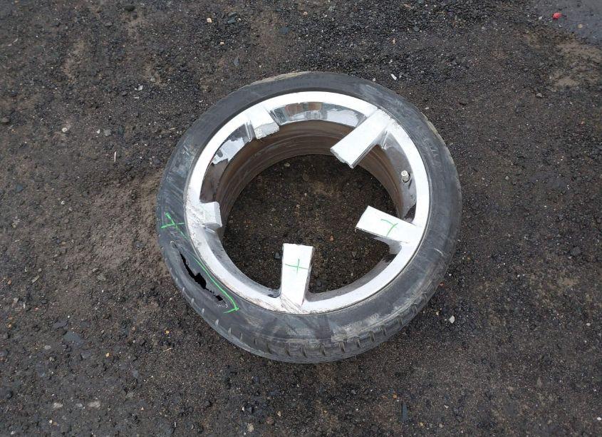 Photo 12 of 2008 Chevrolet Corvette (VIN 1G1YY26W985101015)