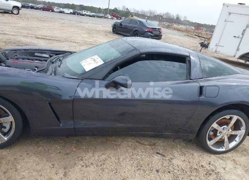 Photo 14 of 2009 Chevrolet Corvette (VIN 1G1YY26WX95100649)