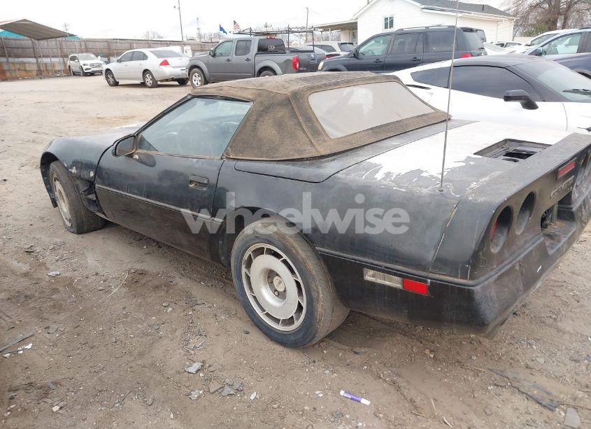 Photo 3 of 1987 Chevrolet Corvette (VIN 1G1YY3180H5119871)