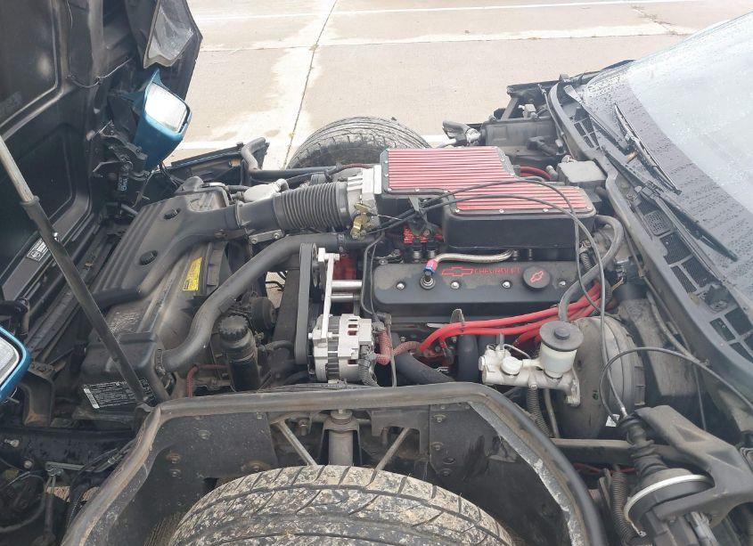 Photo 10 of 1987 Chevrolet Corvette (VIN 1G1YY3181H5108801)