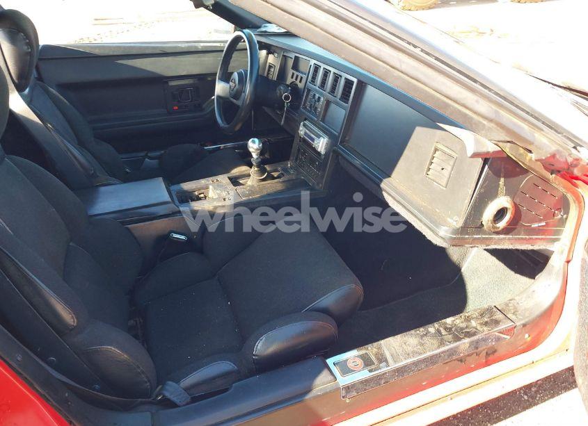 Photo 5 of 1987 Chevrolet Corvette (VIN 1G1YY3184H5120098)