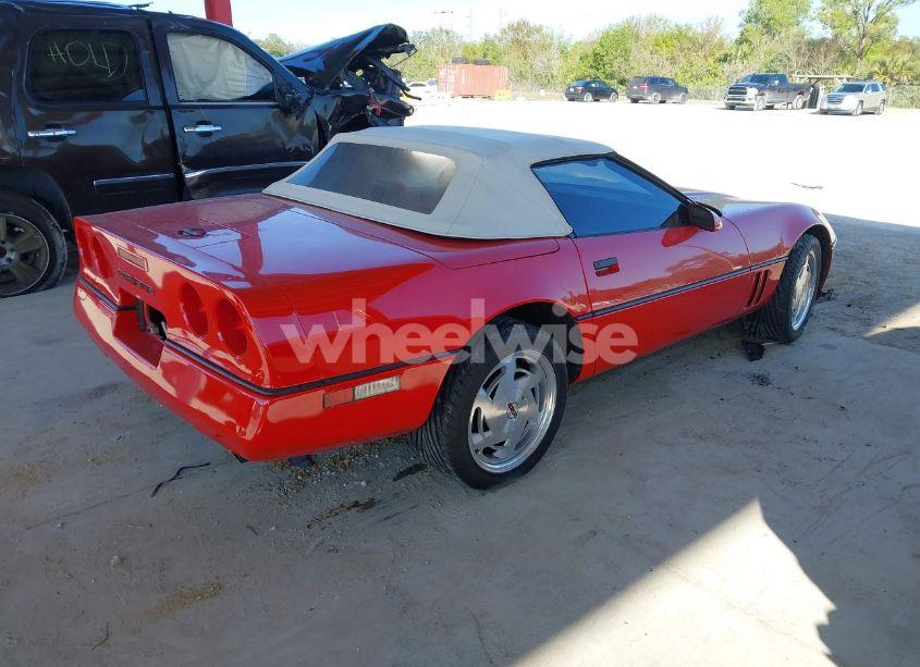 Photo 4 of 1988 Chevrolet Corvette (VIN 1G1YY3188J5117405)