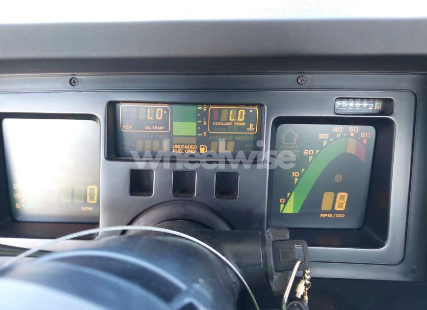 Photo 7 of 1988 Chevrolet Corvette (VIN 1G1YY3188J5117405)