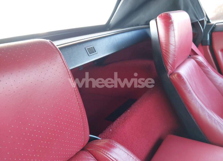 Photo 8 of 1988 Chevrolet Corvette (VIN 1G1YY3188J5117405)