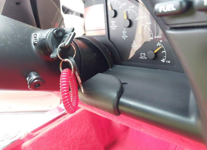 Photo 11 of 1996 Chevrolet Corvette N/A (VIN 1G1YY3256T5104577)