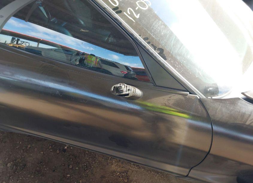 Photo 6 of 2002 Chevrolet Corvette (VIN 1G1YY32G025107197)