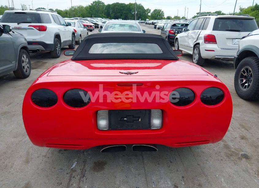 Photo 16 of 2004 Chevrolet Corvette N/A (VIN 1G1YY32G145105168)