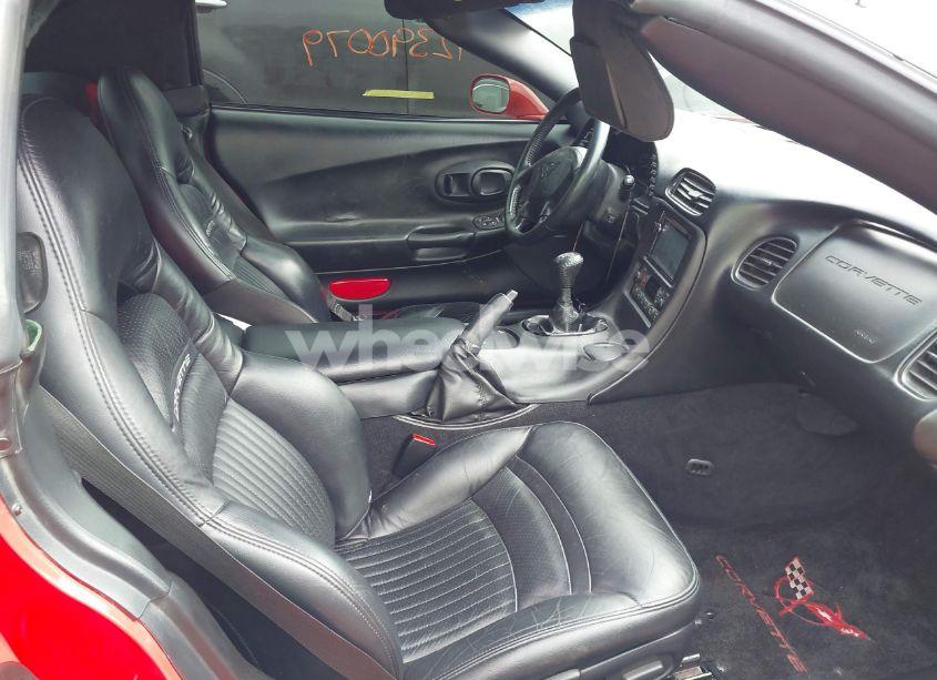 Photo 5 of 2004 Chevrolet Corvette N/A (VIN 1G1YY32G145105168)