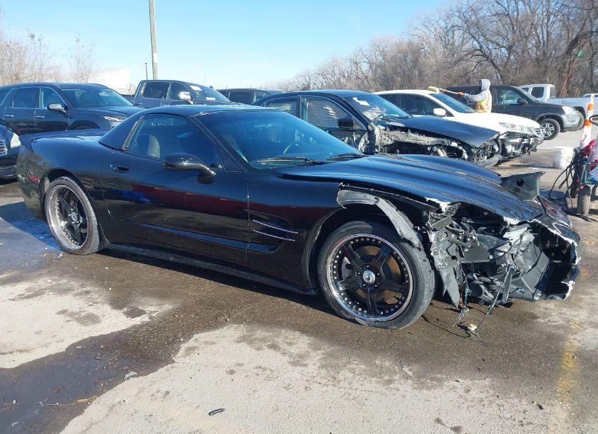 Photo 13 of 1999 Chevrolet Corvette (VIN 1G1YY32G2X5104342)