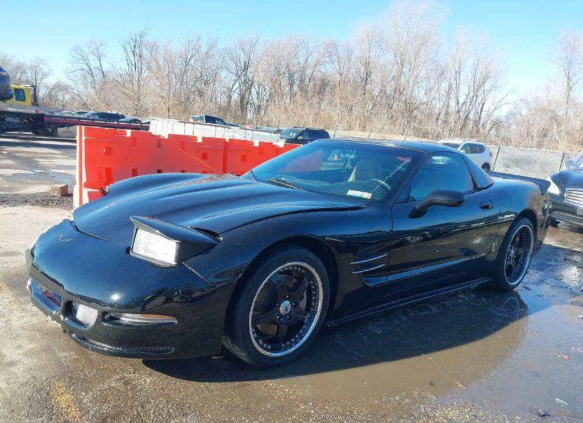 Photo 14 of 1999 Chevrolet Corvette (VIN 1G1YY32G2X5104342)