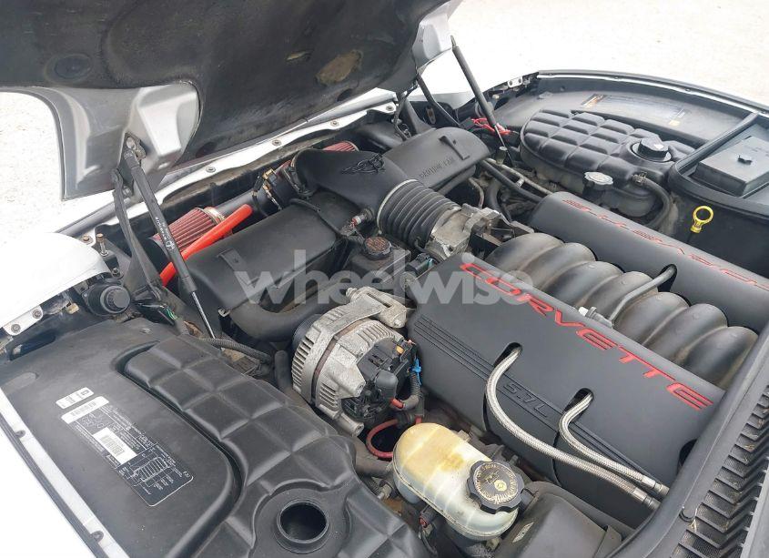 Photo 10 of 1998 Chevrolet Corvette (VIN 1G1YY32G3W5109287)