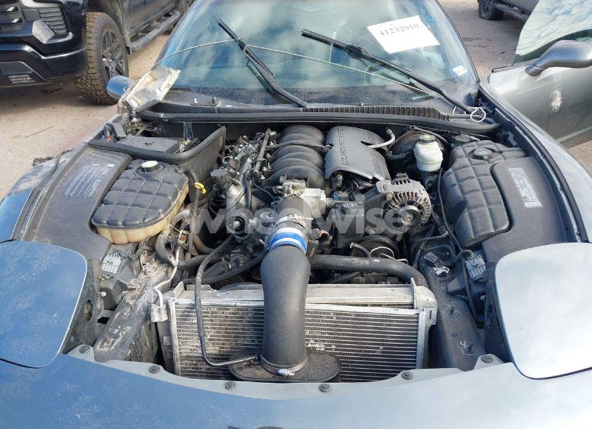 Photo 10 of 2004 Chevrolet Corvette N/A (VIN 1G1YY32G445115869)