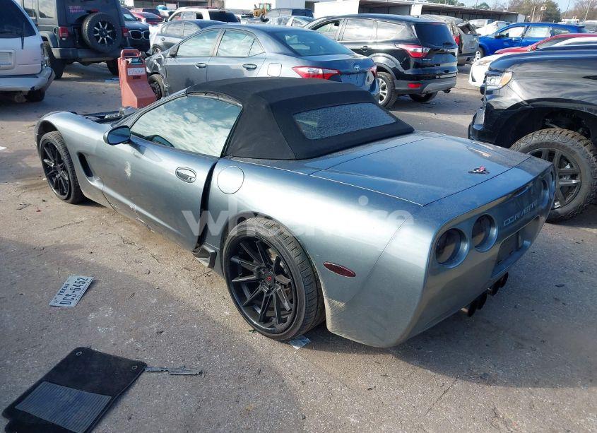 Photo 3 of 2004 Chevrolet Corvette N/A (VIN 1G1YY32G445115869)