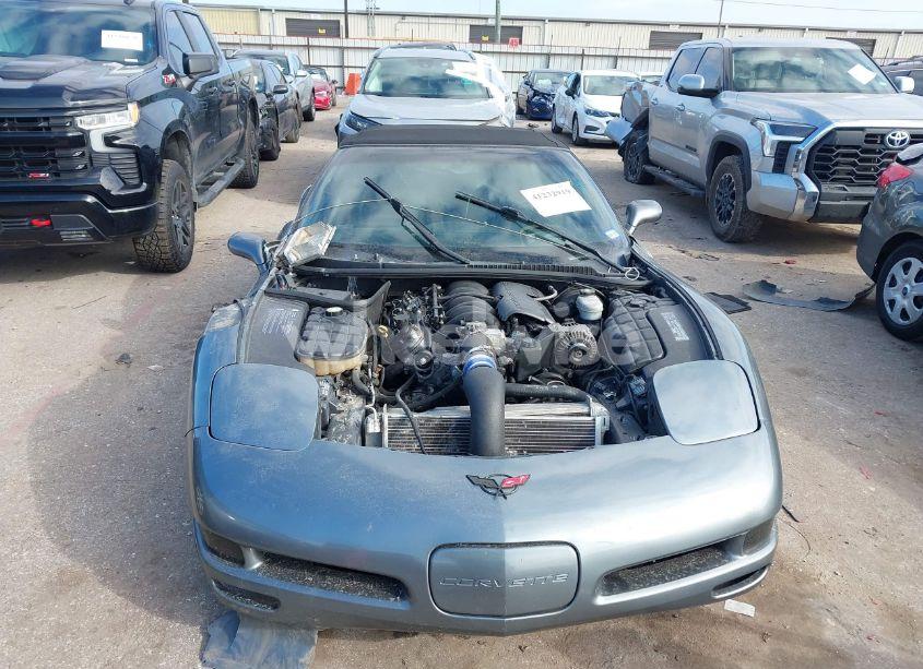 Photo 6 of 2004 Chevrolet Corvette N/A (VIN 1G1YY32G445115869)