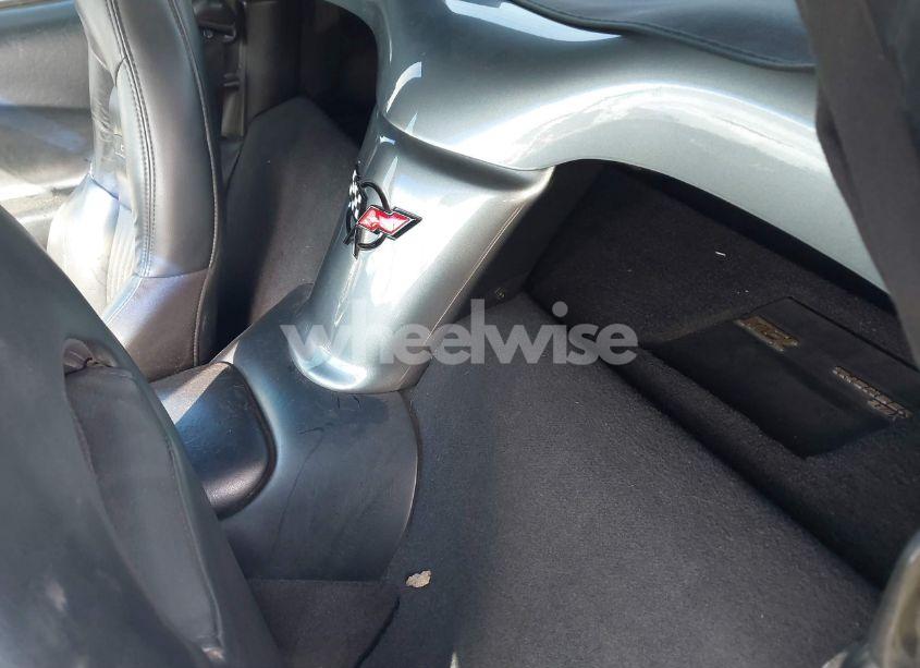 Photo 8 of 2004 Chevrolet Corvette N/A (VIN 1G1YY32G445115869)